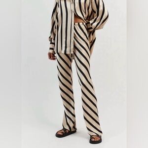 DISSH Pippa Stone Satin Bias Cut Stripe Pants Size US 2